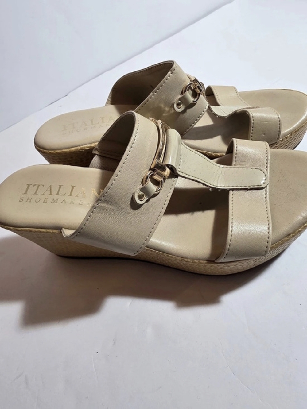 Italian Shoemakers Wedge Sandals in Beige